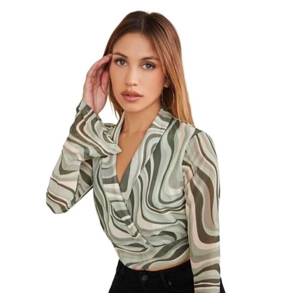 Geo Print Bell Sleeve Wrap Crop Top Sz Small - Picture 2 of 7